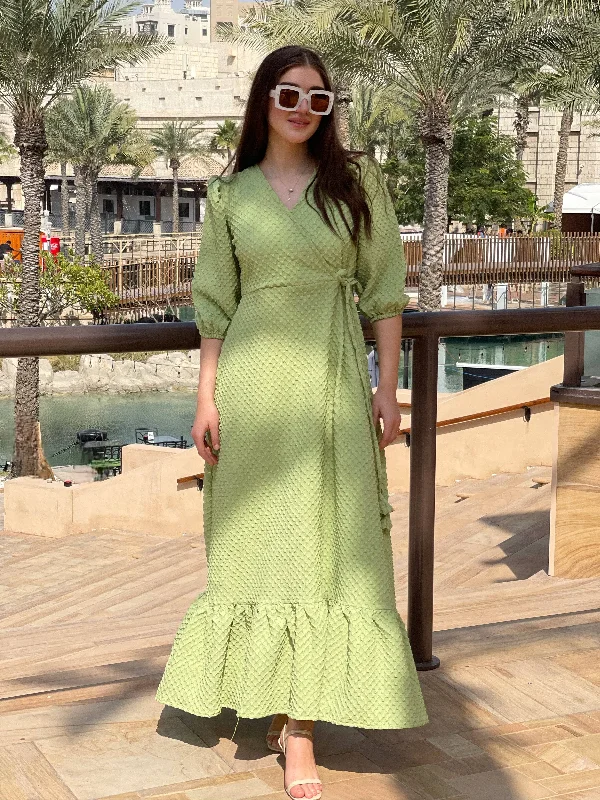 Women's High-Fashion Apparel Green Textured Dress