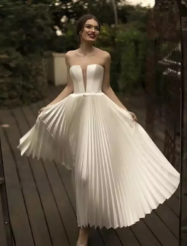 Women's Casual Apparel For Weekends Reception Little White Dresses Wedding Dresses A-Line Sweetheart Strapless Ankle Length Lace Bridal Gowns With Pleats Solid Color