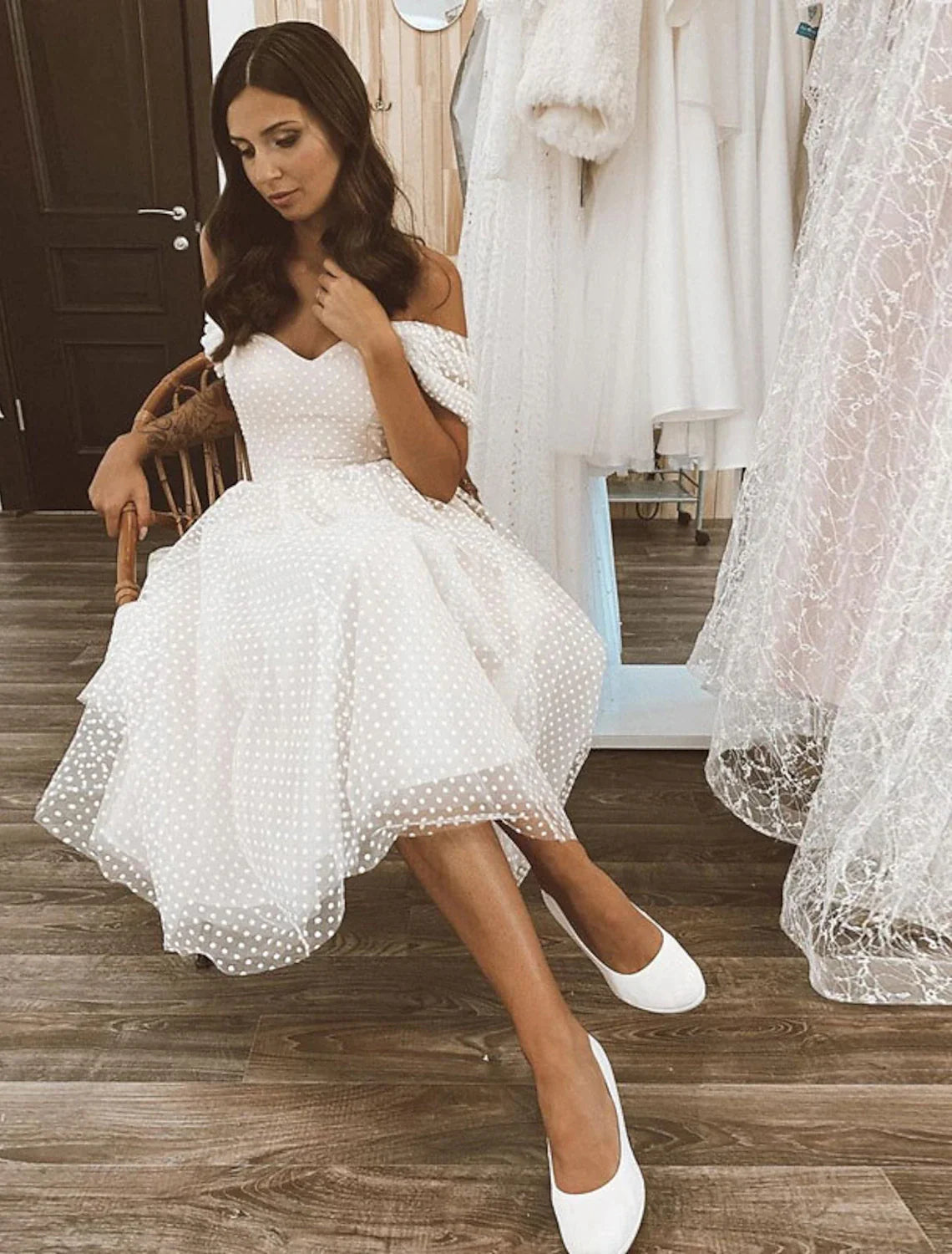 Women's Occasion Wear Clothes Reception Little White Dresses Wedding Dresses A-Line Off Shoulder Cap Sleeve Knee Length Tulle Bridal Gowns With