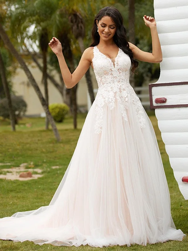 Women's Professional Clothes A-Line/Princess Tulle Lace V-neck Sleeveless Court Train Wedding Dresses