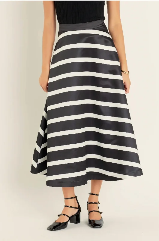 Women's Elegant Outfit Stripe Full Maxi Skirt In Black/white