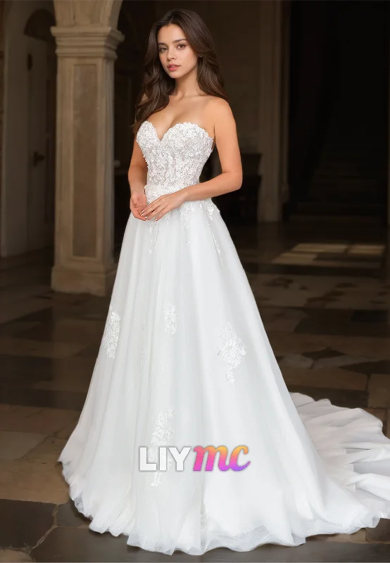 Women's Clothing Apparel Sweetheart Sleeveless Lace Appliques Pleated A-Line Wedding Dress