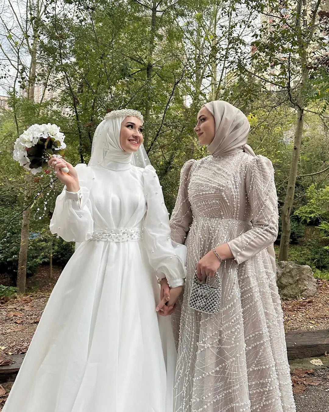 Women's Night-Out Clothes Vintage Organza Muslim Wedding Dress A Line Glitter Peals Prom Gown High Neck Robe De Mariage With Belt And Veil