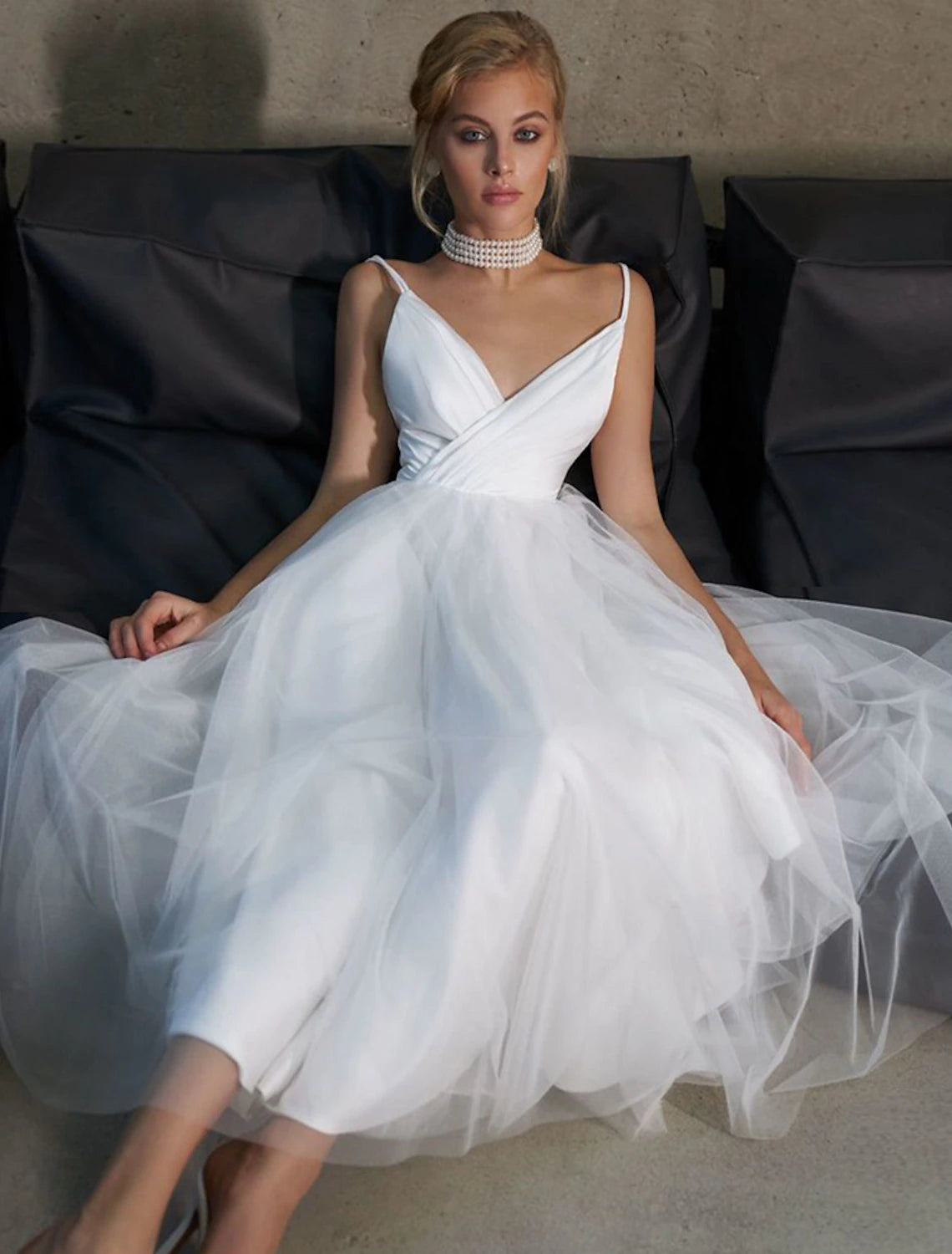 Women's Luxury Garments Reception Little White Dresses Casual Wedding Dresses A-Line Camisole V Neck Spaghetti Strap Ankle Length Tulle Bridal Gowns With Solid Color