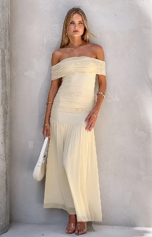 Women's Vacation Attire Joesy Cream Off The Shoulder Maxi Dress