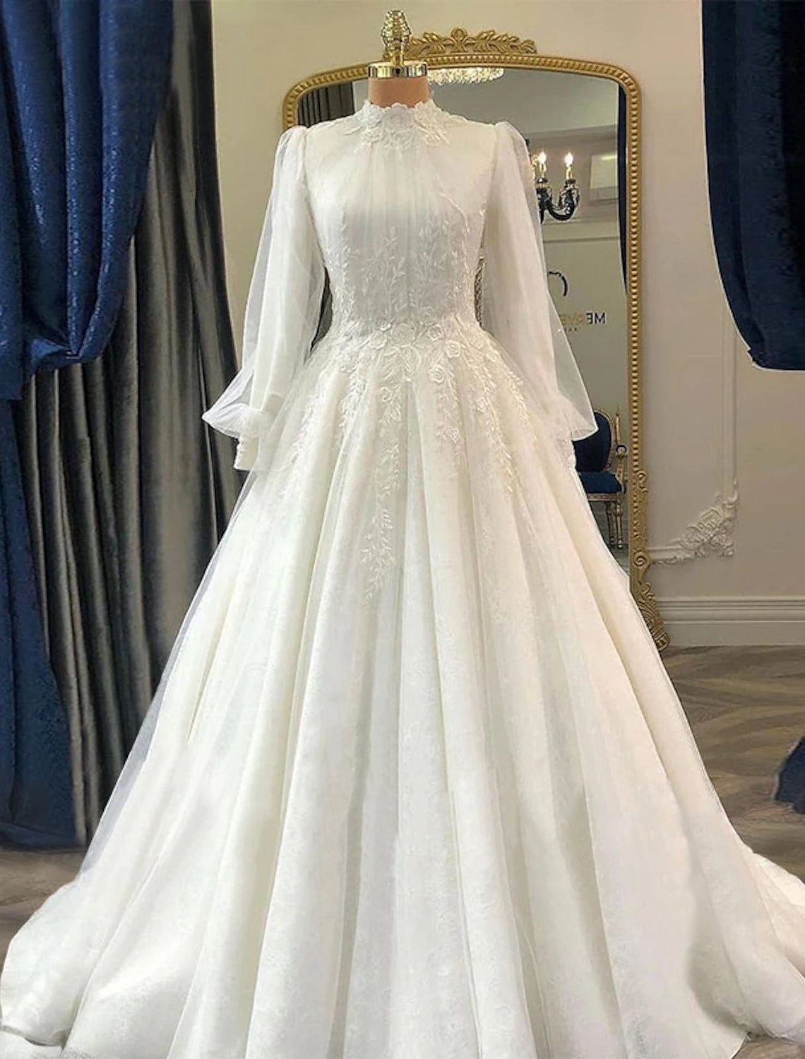 Trendy Athleisure Clothing For Women Engagement Vintage 1940s / 1950s Formal Fall Wedding Dresses Ball Gown High Neck Long Sleeve Court Train Lace Bridal Gowns With Pleats Appliques Summer Wedding Party