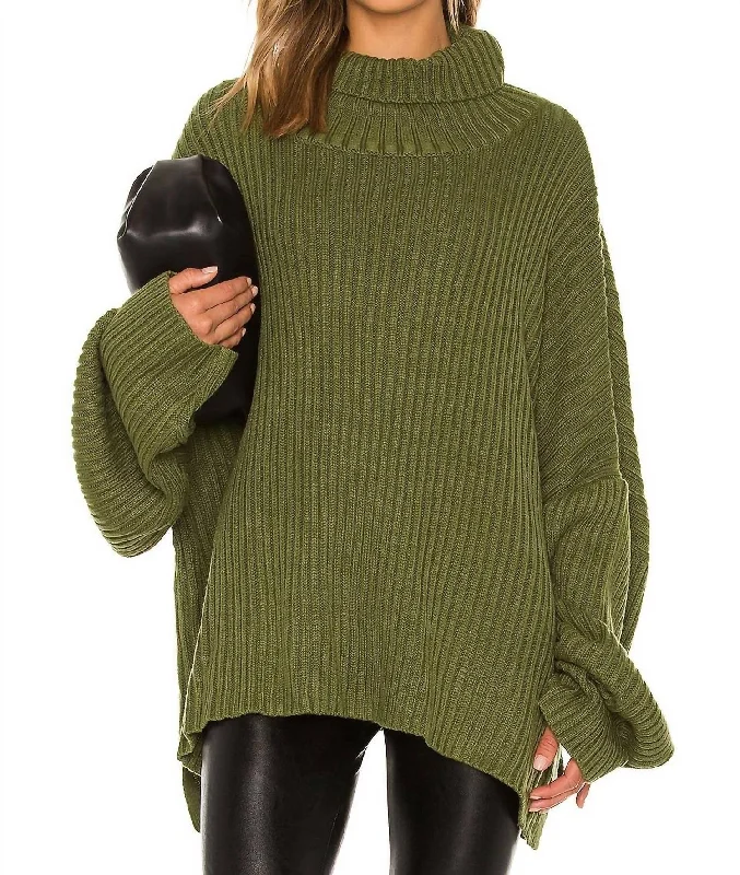 Women's Outfit Casey Sweater In Army Green