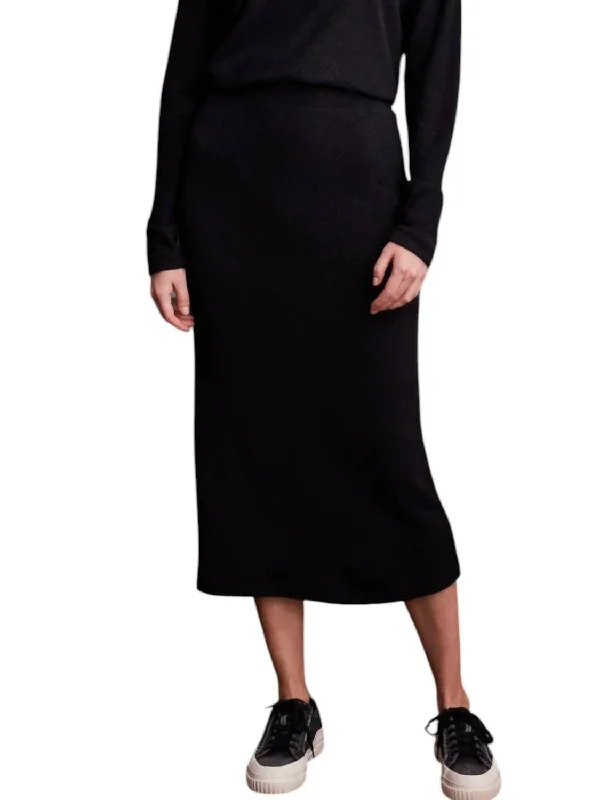 Fashionable Women's Clothes Pull-On Midi Skirt In Black