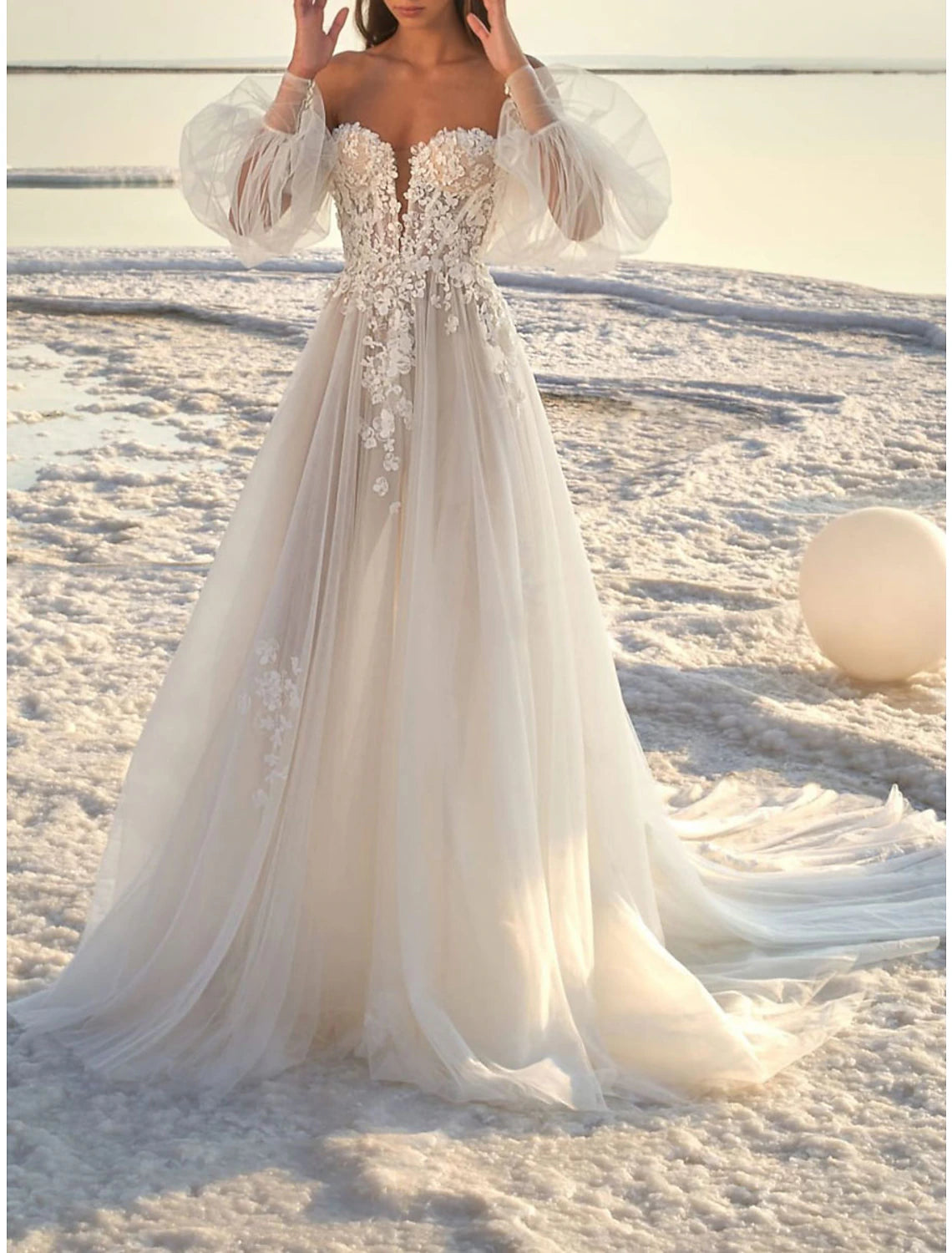 Women's Trendy Casual Clothes Beach Formal Wedding Dresses A-Line Off Shoulder Long Sleeve Court Train Lace Bridal Gowns With Appliques