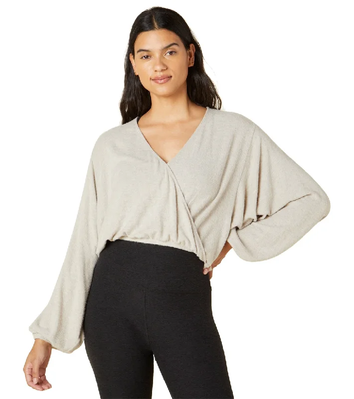 Women's Clothing Sets Beyond Yoga Wrapped Up Pullover Oatmeal