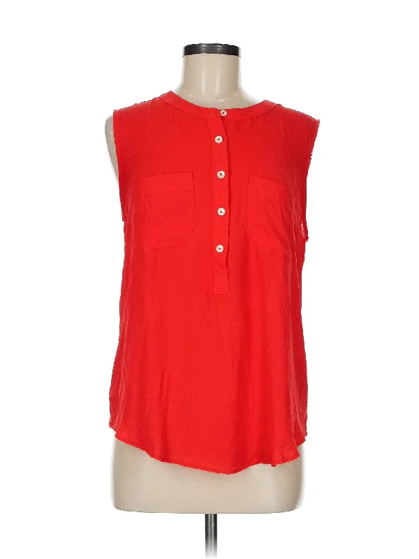 Women's Transitional Attire Sleeveless Blouse