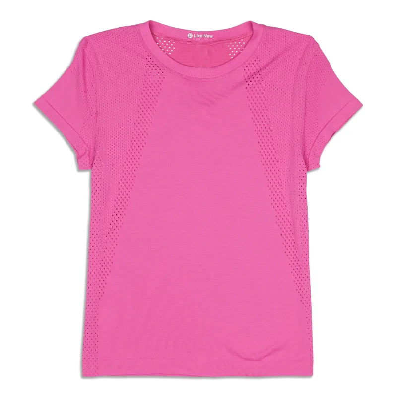 Women's Clothes And Apparel Sets Train To Be Short-Sleeve Shirt - Resale